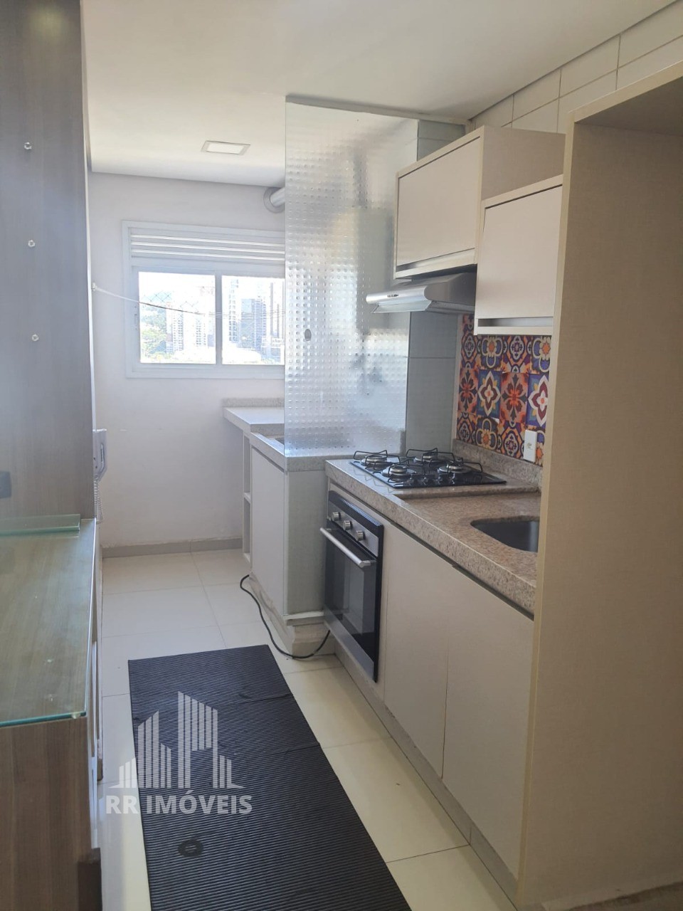 Apartamento à venda com 2 quartos, 68m² - Foto 7