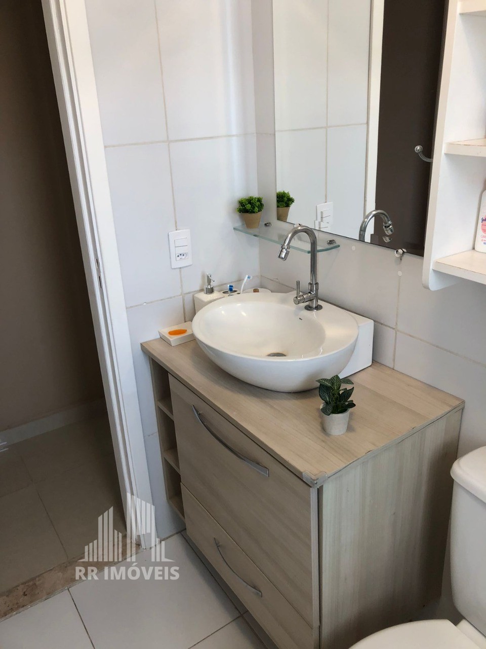 Apartamento à venda com 2 quartos, 57m² - Foto 15