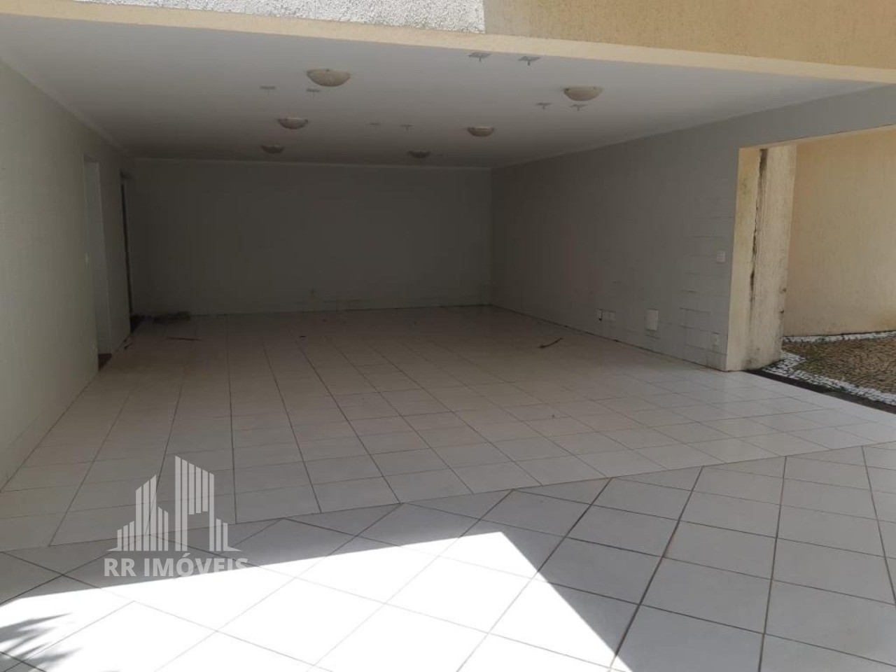 Casa à venda com 4 quartos, 700m² - Foto 9