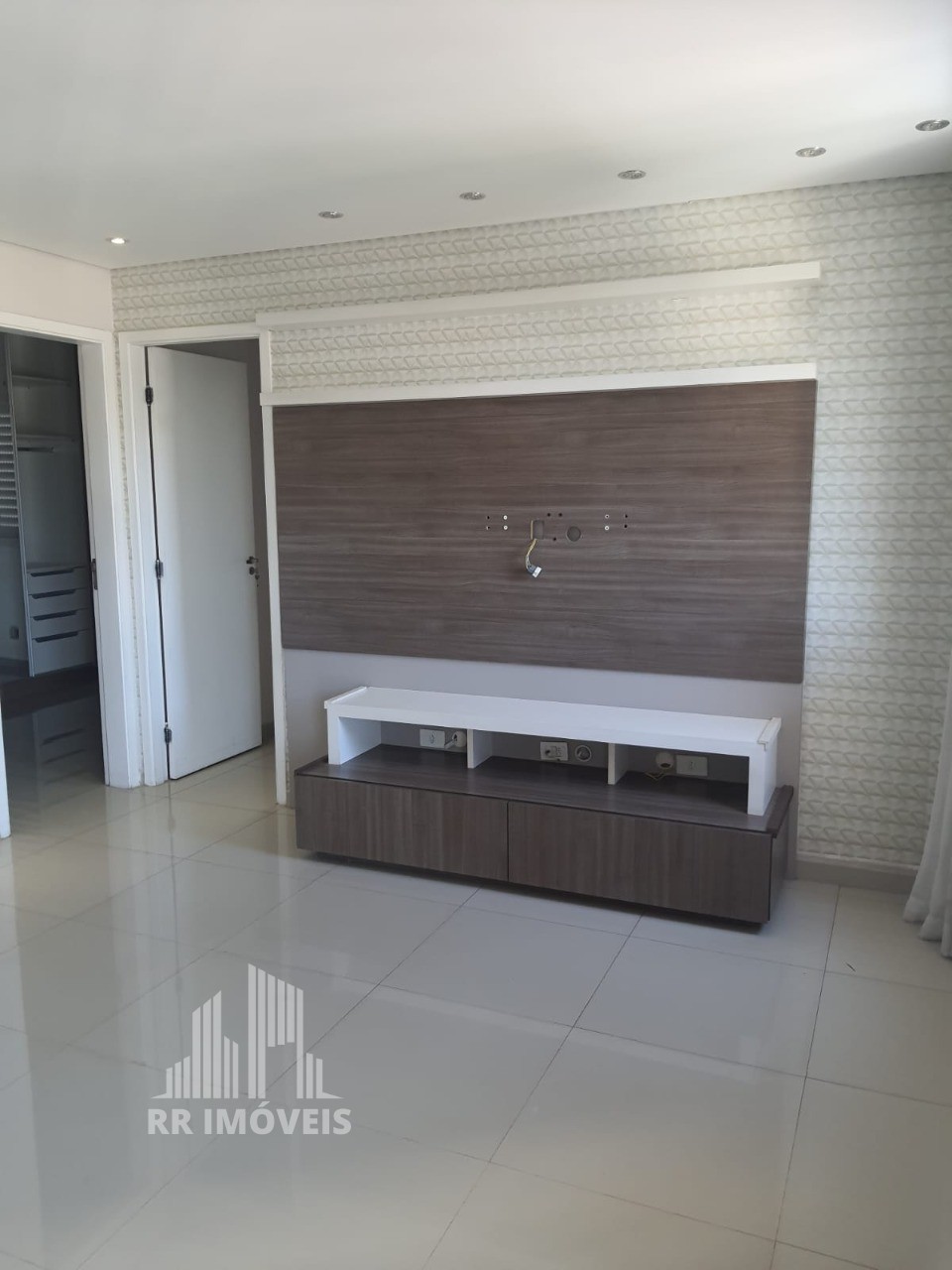 Apartamento à venda com 2 quartos, 68m² - Foto 10