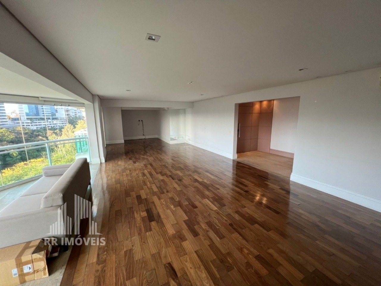 Apartamento à venda com 4 quartos, 261m² - Foto 5