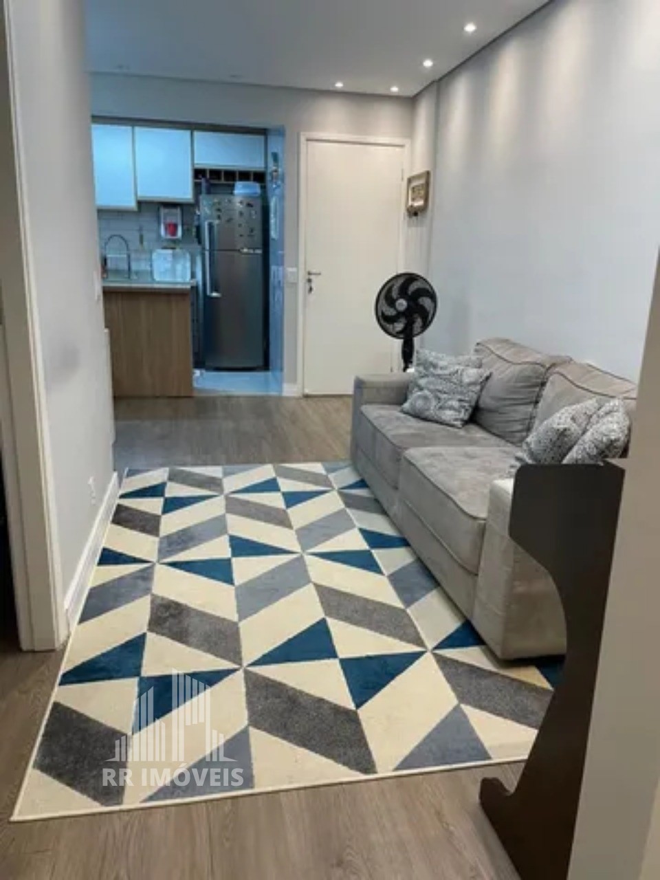 Apartamento à venda com 3 quartos, 71m² - Foto 3