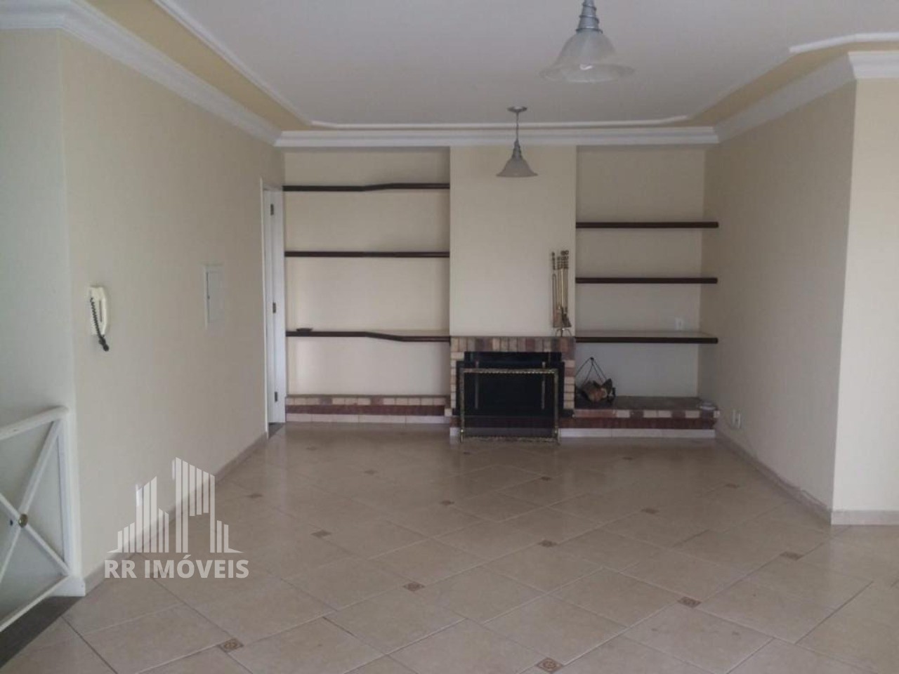 Apartamento à venda com 4 quartos, 264m² - Foto 1