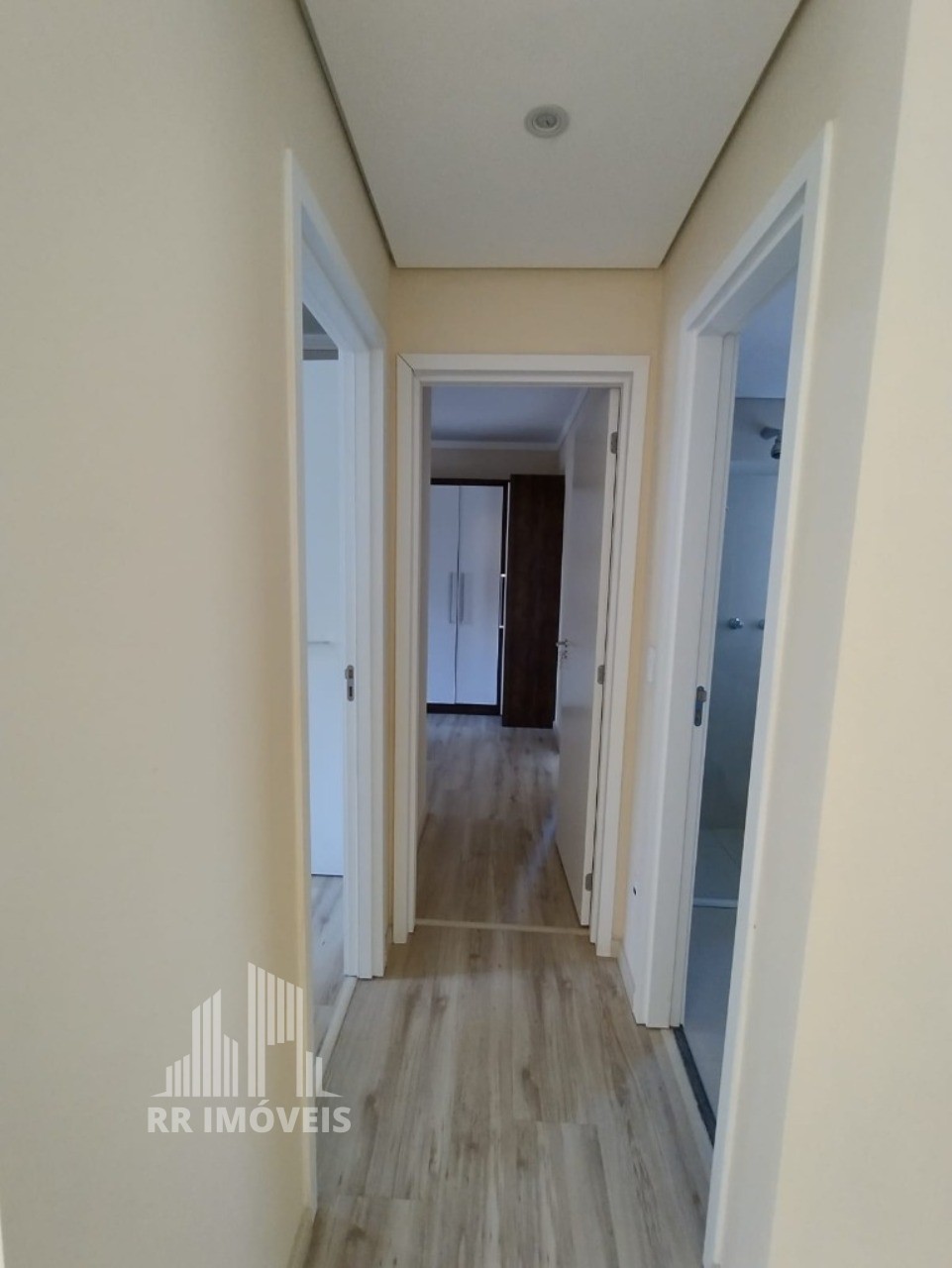 Apartamento à venda com 2 quartos, 64m² - Foto 6