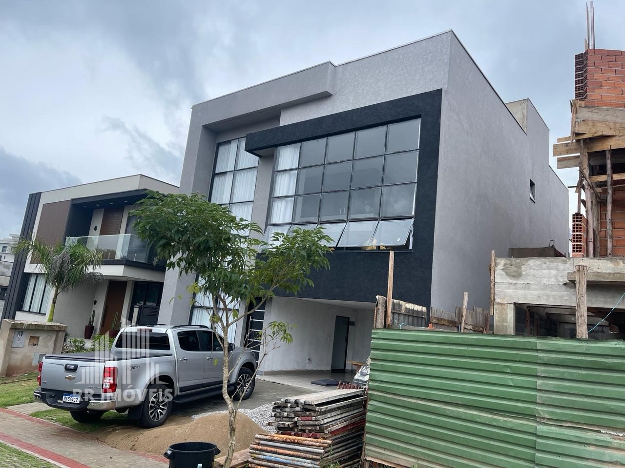 Casa à venda com 4 quartos, 400m² - Foto 3