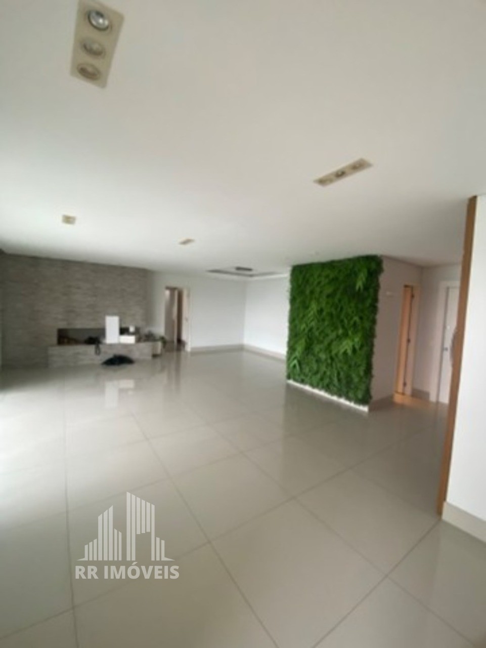 Apartamento à venda com 3 quartos, 201m² - Foto 9