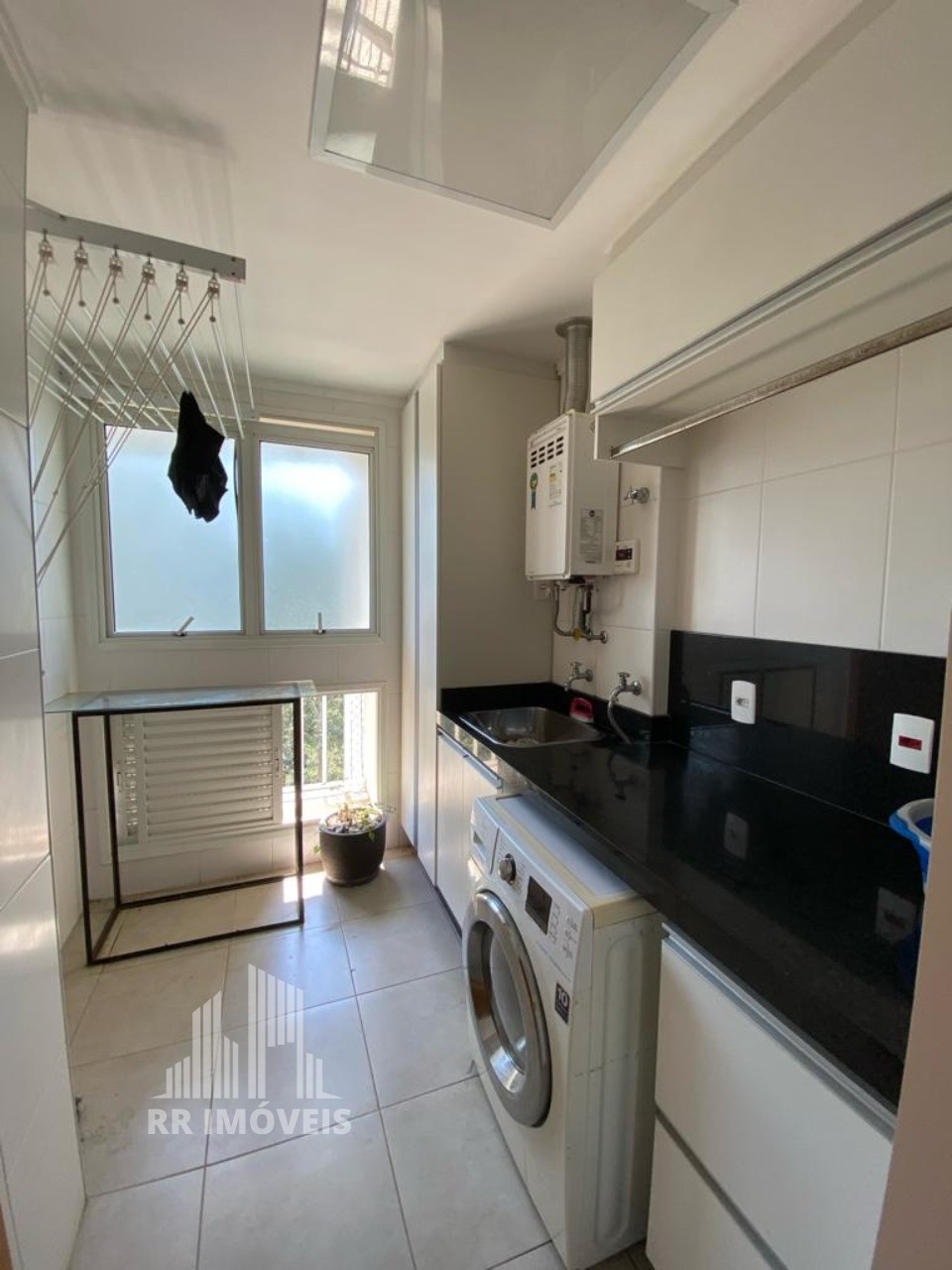 Apartamento à venda com 3 quartos, 172m² - Foto 7