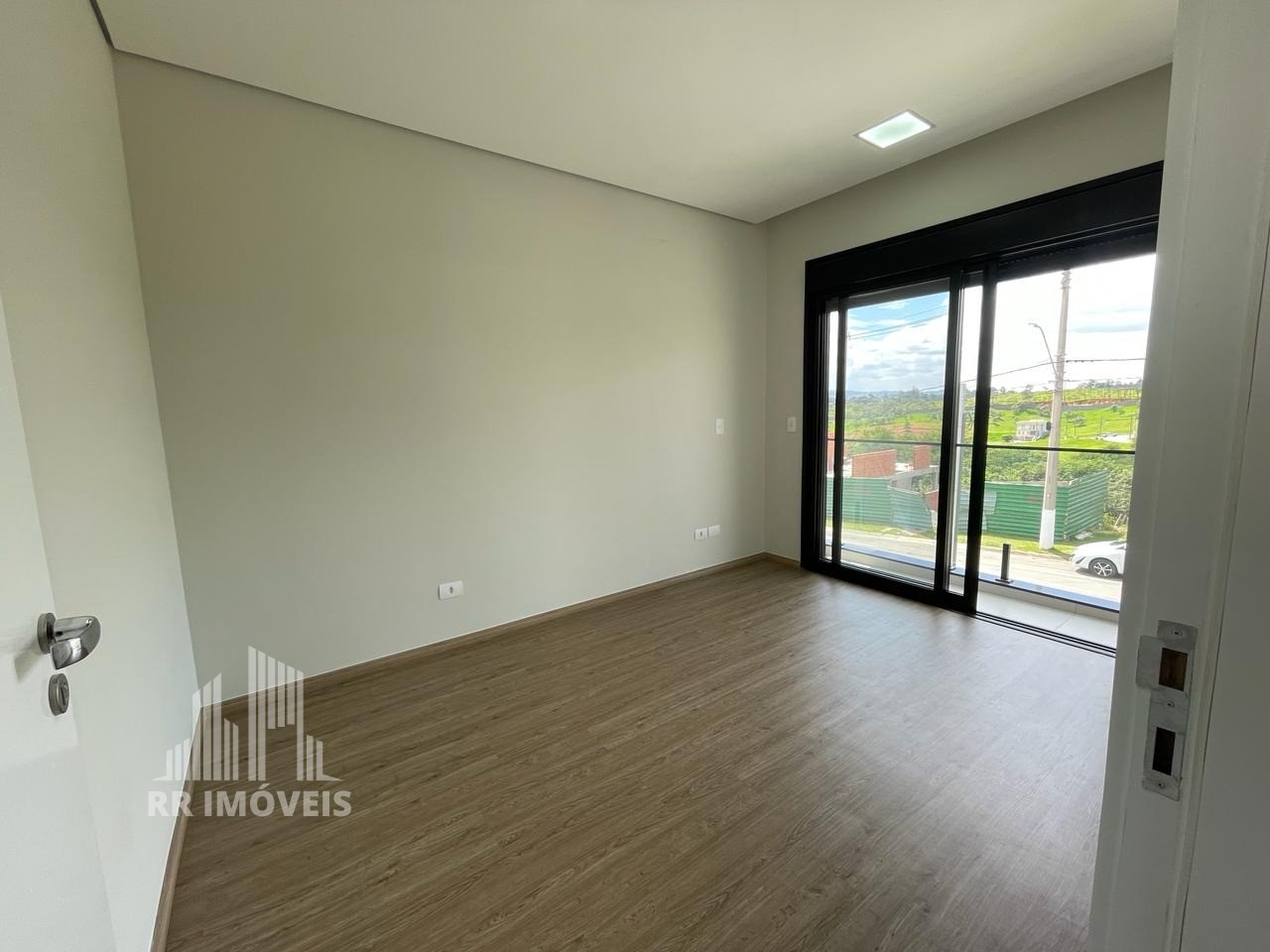 Casa à venda com 4 quartos, 320m² - Foto 10