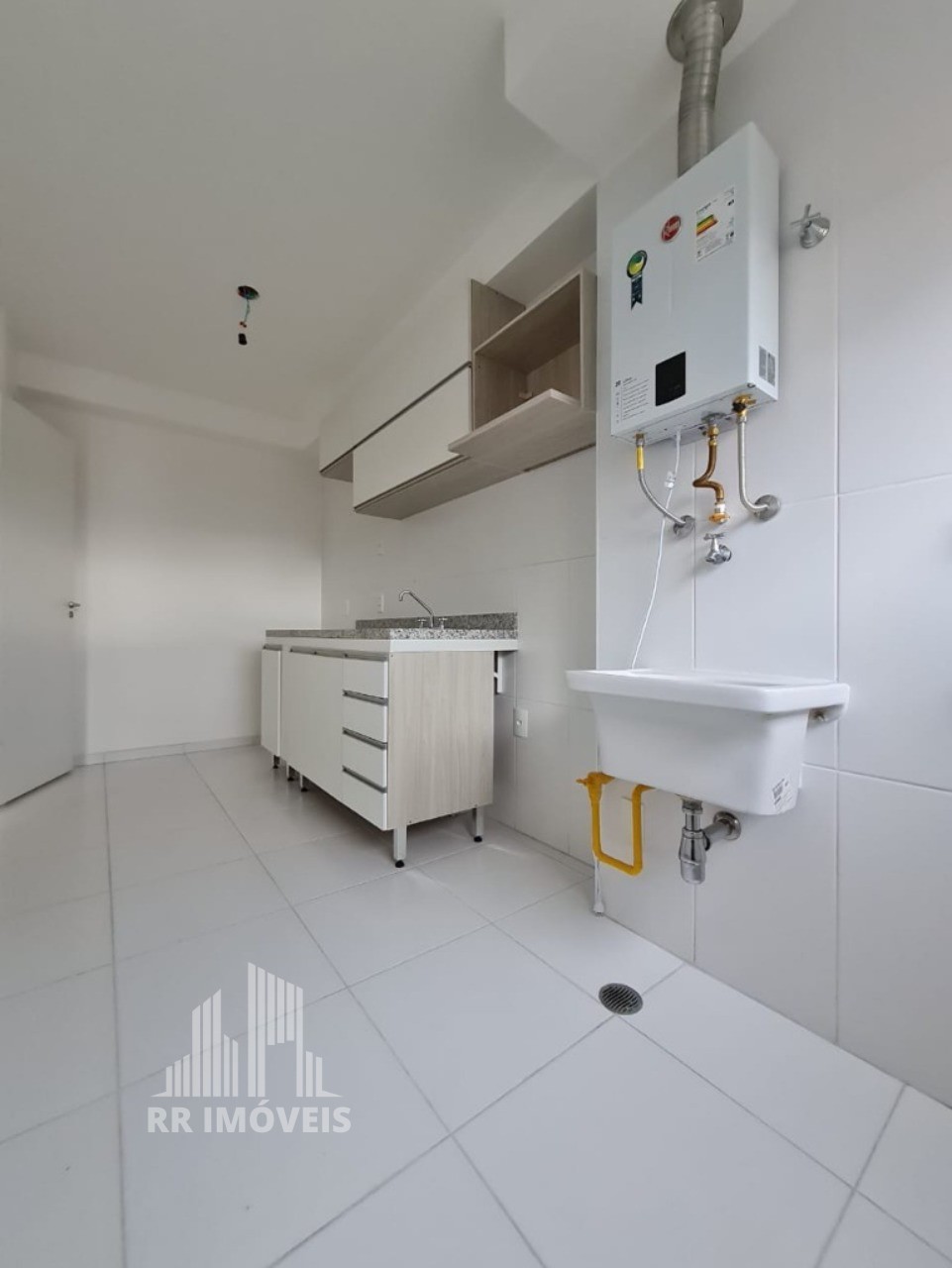 Apartamento à venda com 2 quartos, 60m² - Foto 3