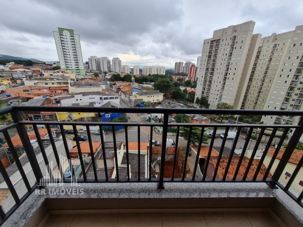 Apartamento à venda com 2 quartos, 60m² - Foto 2