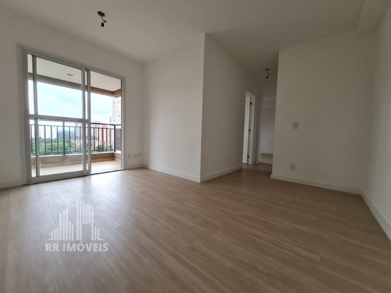 Apartamento à venda com 2 quartos, 60m² - Foto 1