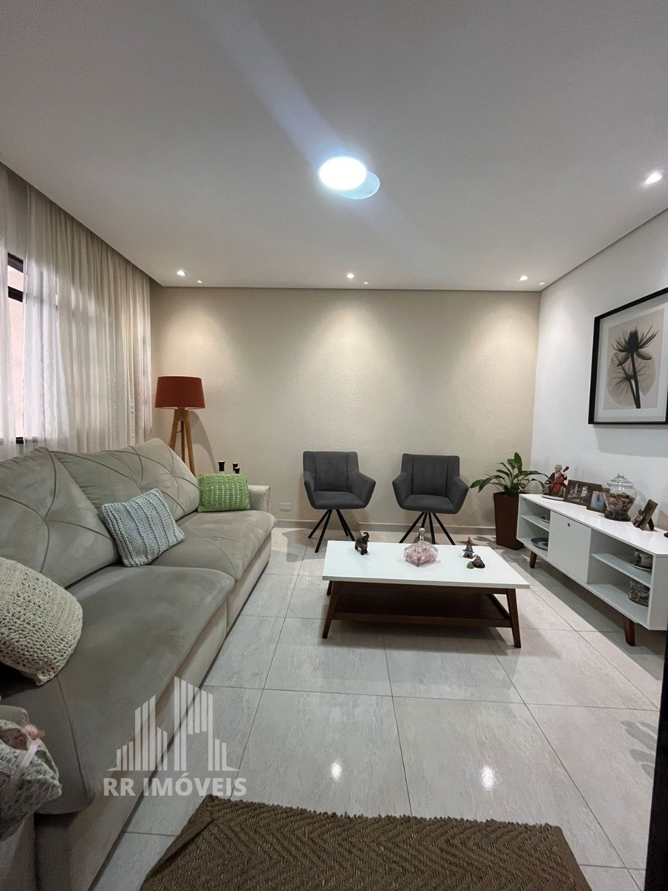 Casa à venda com 3 quartos, 202m² - Foto 6