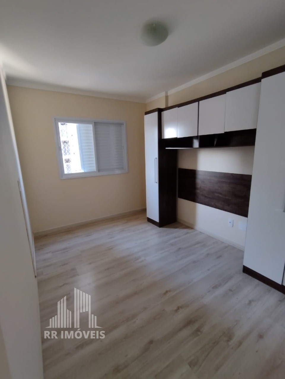 Apartamento à venda com 2 quartos, 64m² - Foto 8