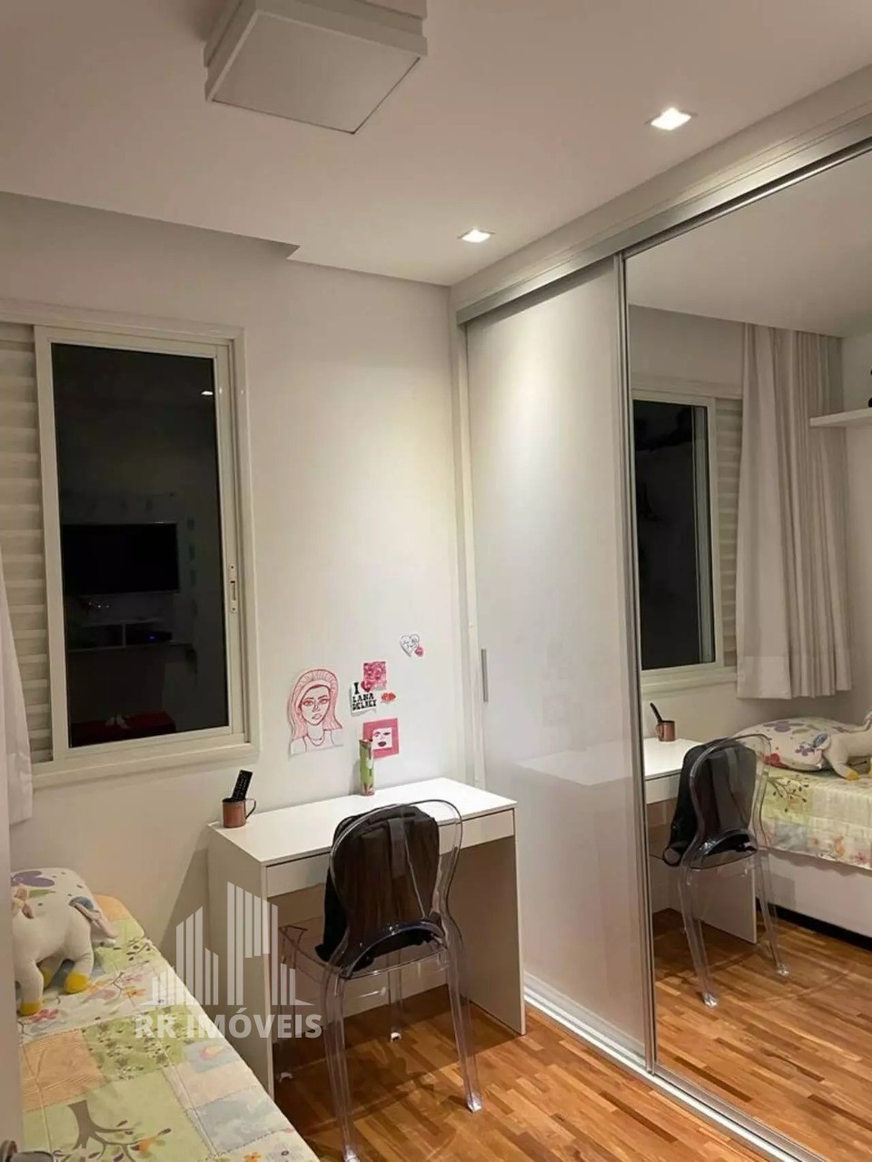 Apartamento à venda com 3 quartos, 123m² - Foto 25