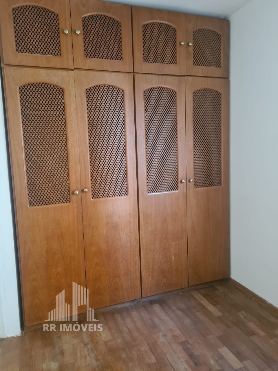 Apartamento à venda com 3 quartos, 95m² - Foto 17