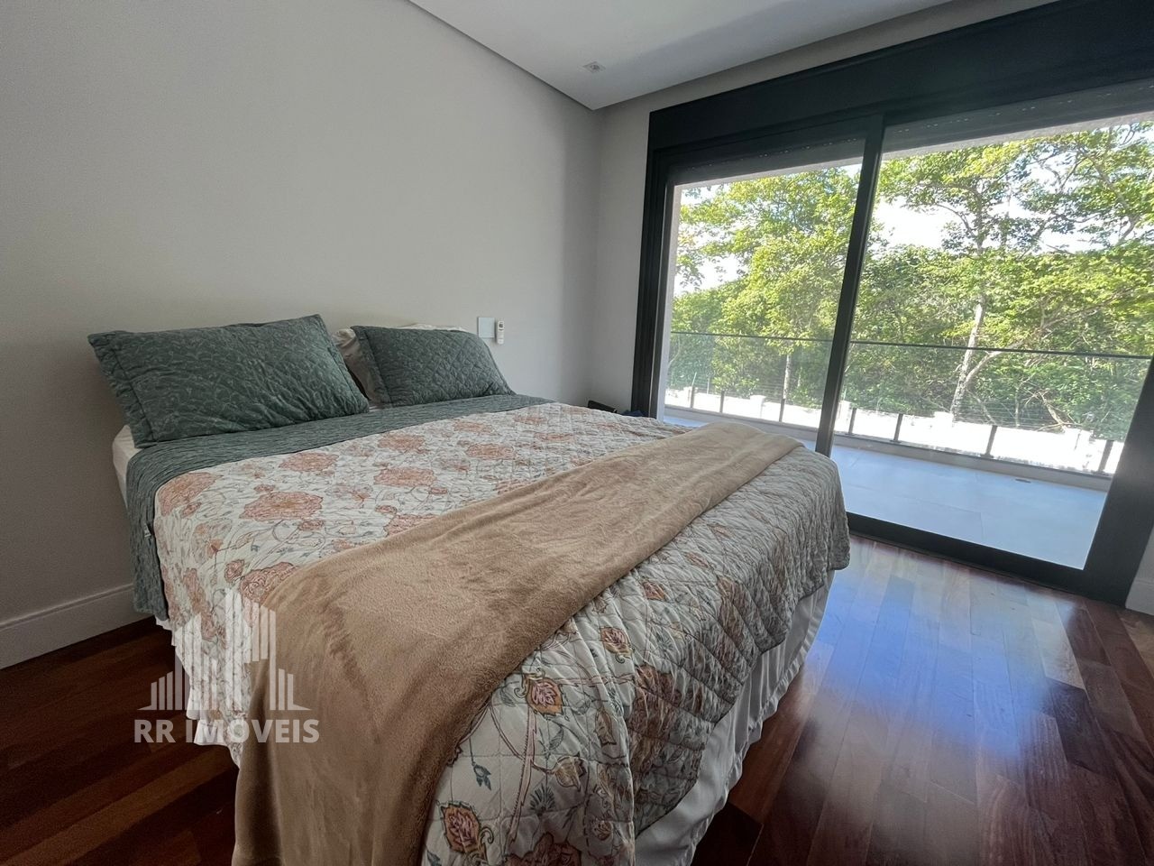 Casa à venda com 5 quartos, 371m² - Foto 18