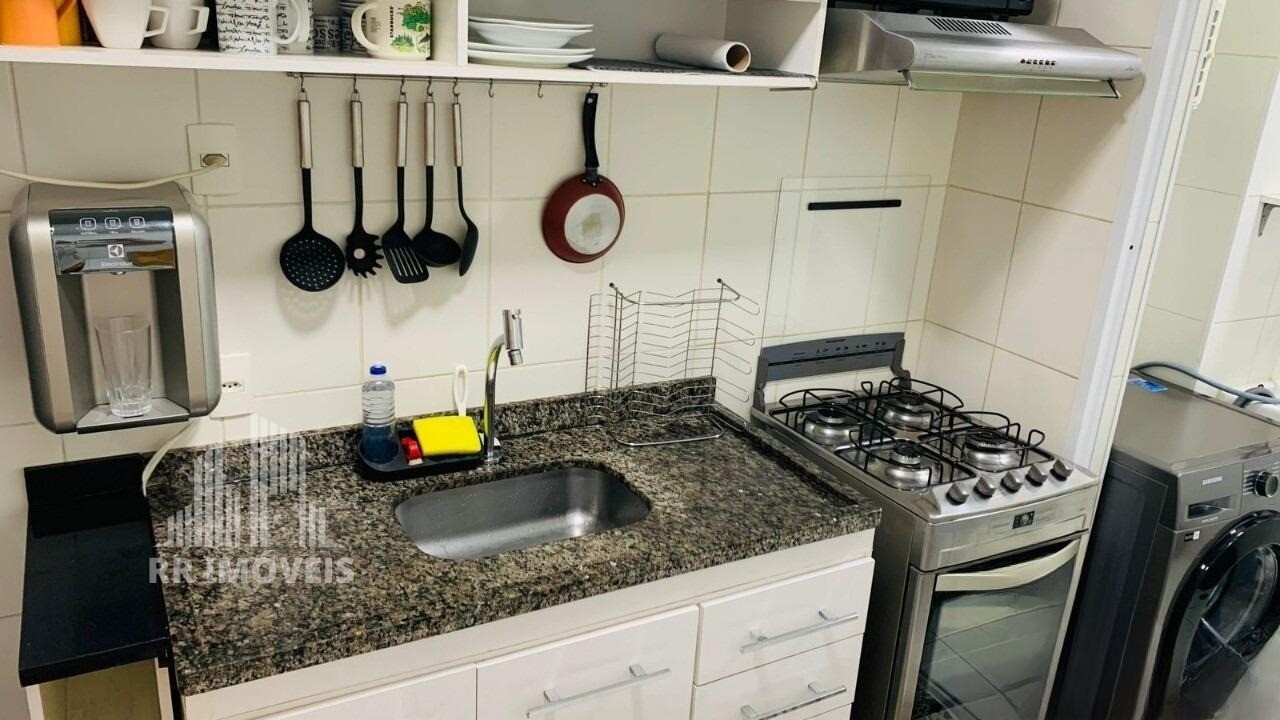 Apartamento à venda com 2 quartos, 61m² - Foto 4