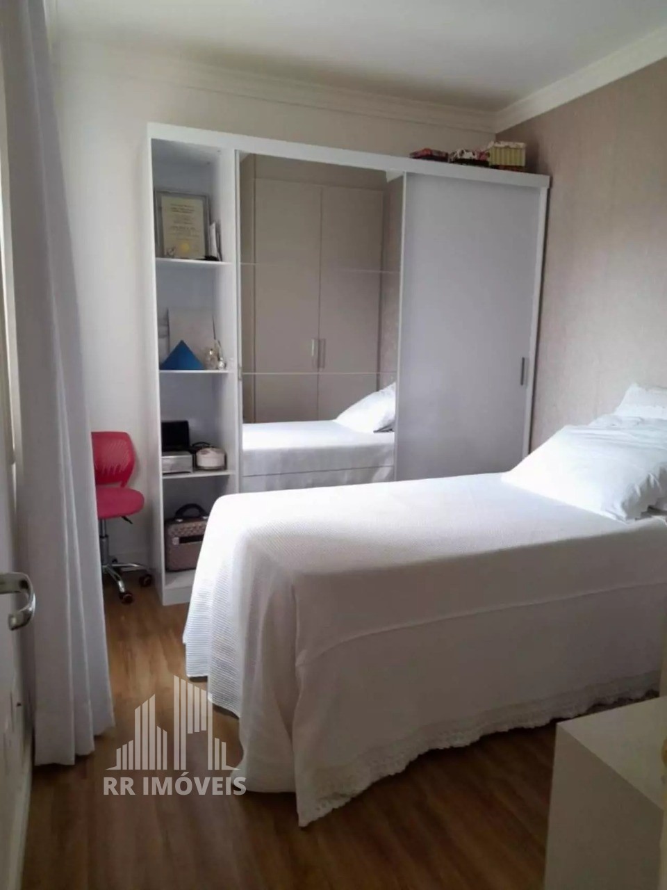 Apartamento à venda com 3 quartos, 123m² - Foto 22