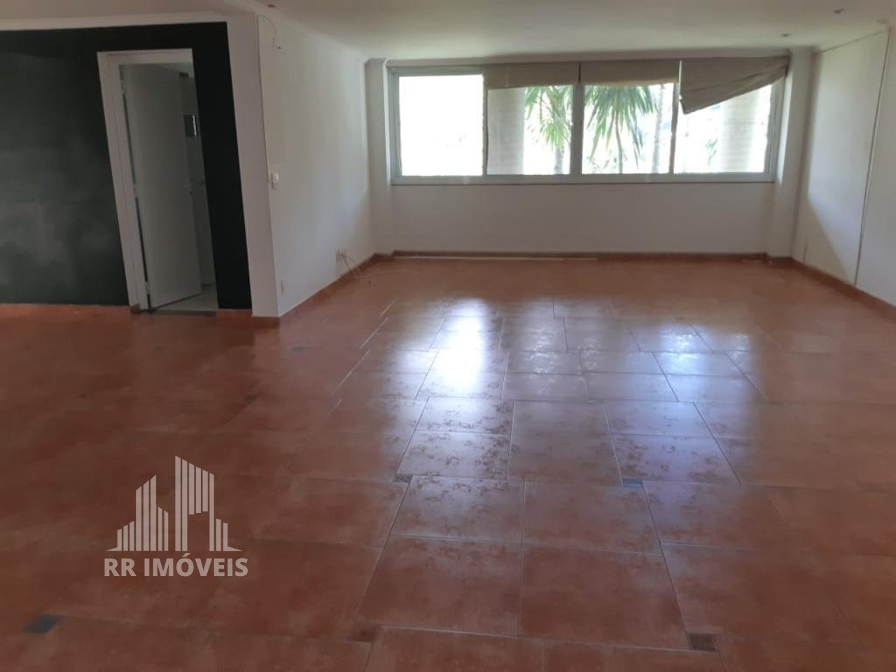 Casa à venda com 4 quartos, 700m² - Foto 8