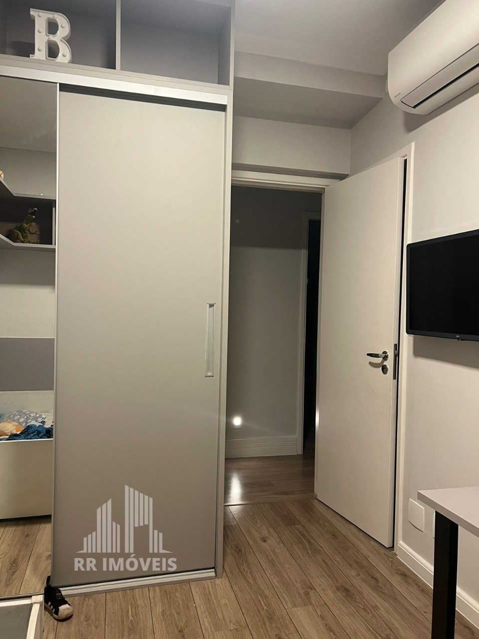 Apartamento à venda com 3 quartos, 144m² - Foto 14