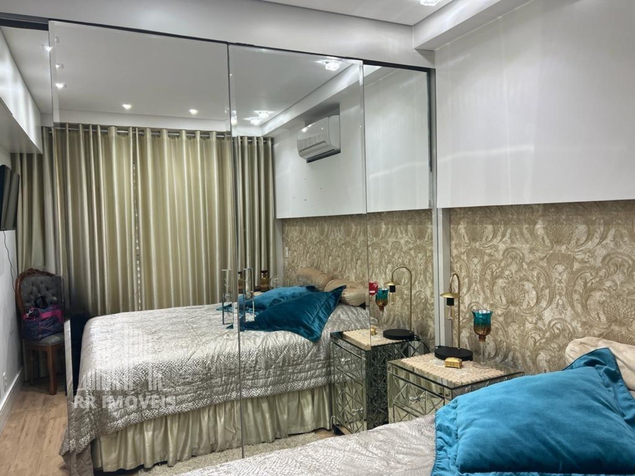 Apartamento à venda com 2 quartos, 65m² - Foto 19