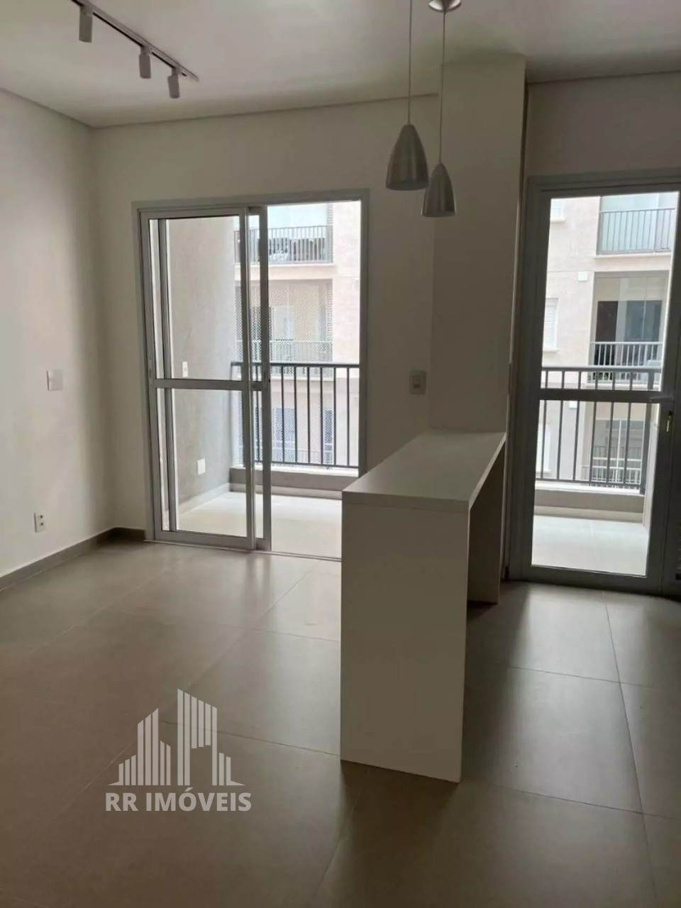 Apartamento à venda com 2 quartos, 53m² - Foto 3