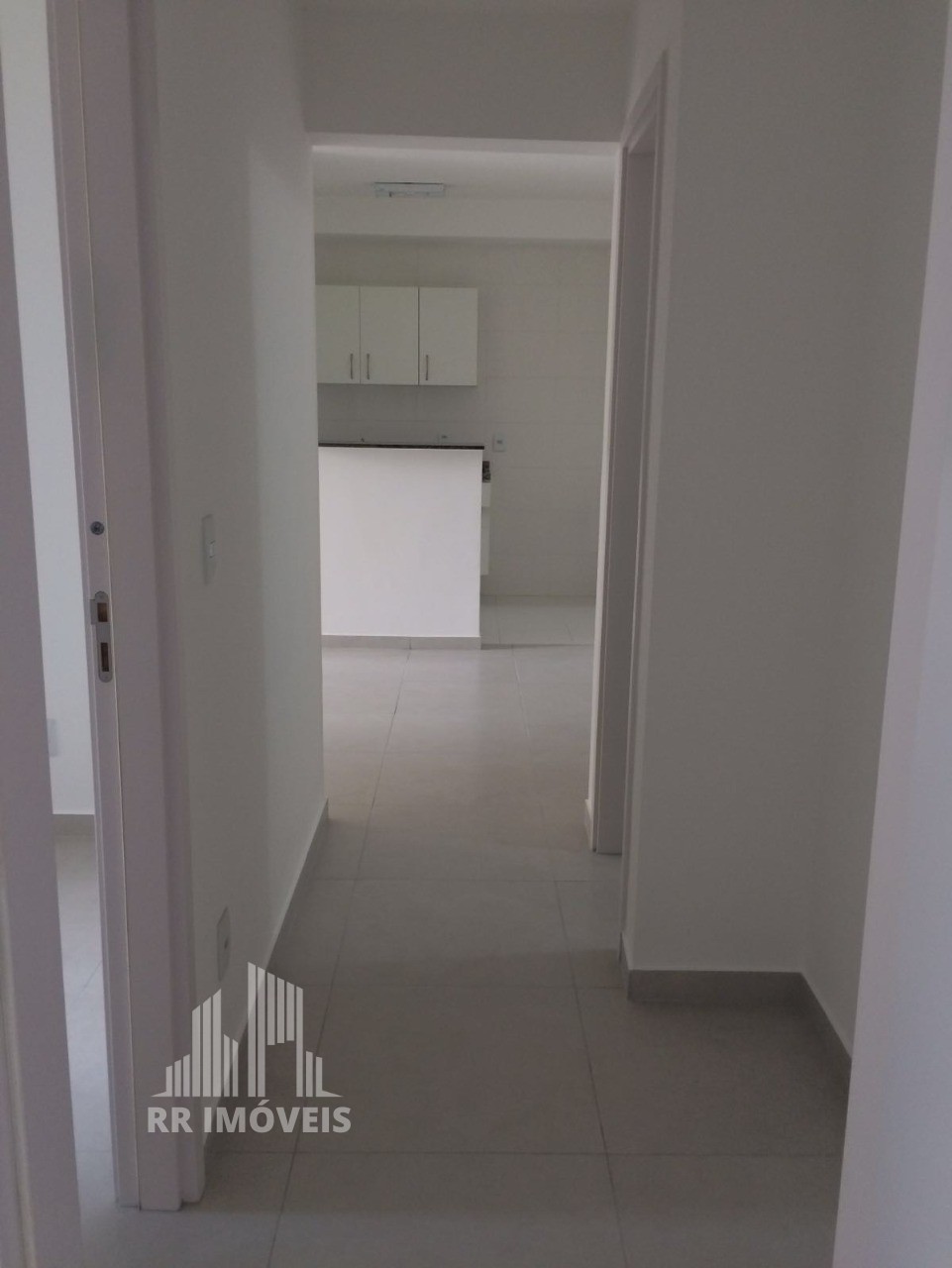 Apartamento para alugar com 2 quartos, 68m² - Foto 5