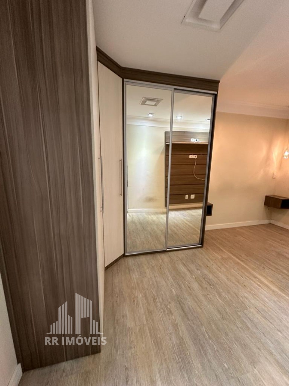 Apartamento à venda com 2 quartos, 68m² - Foto 14