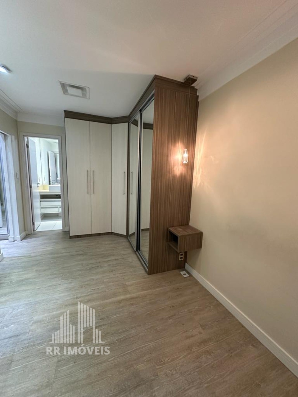 Apartamento à venda com 2 quartos, 68m² - Foto 20