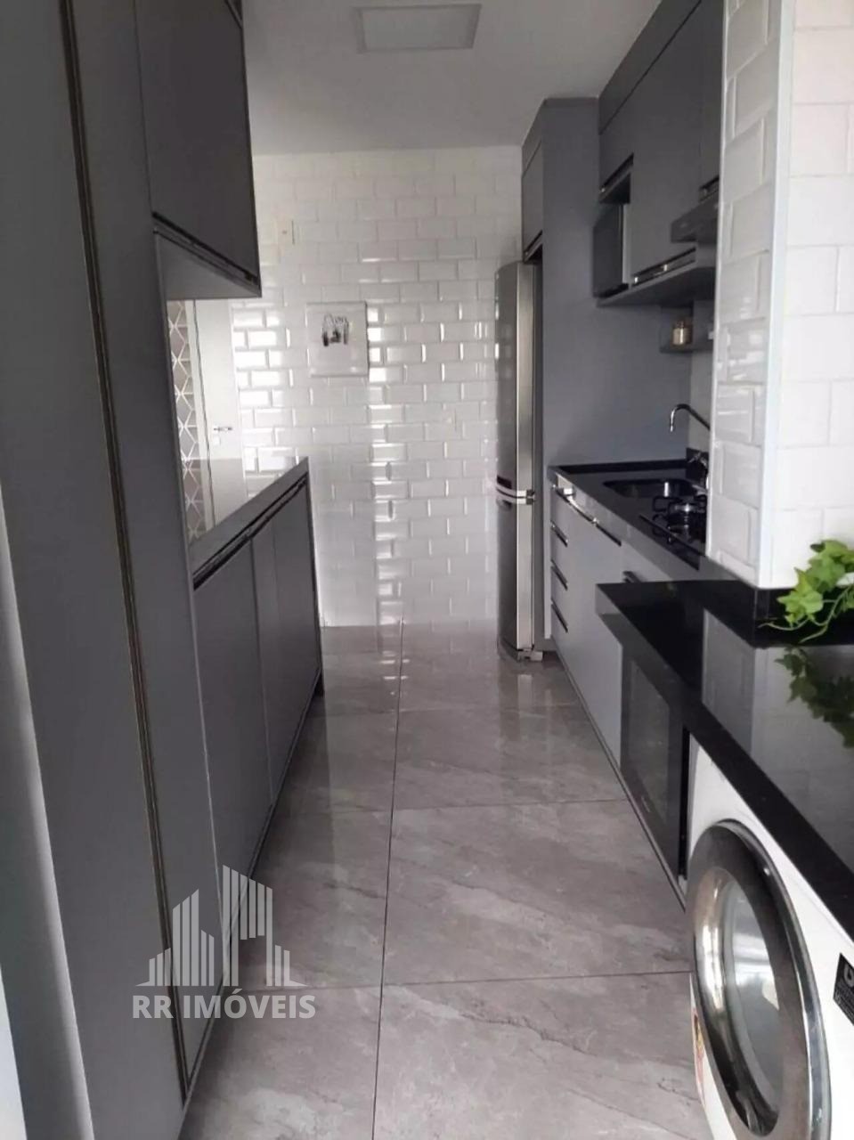 Apartamento à venda com 2 quartos, 80m² - Foto 11