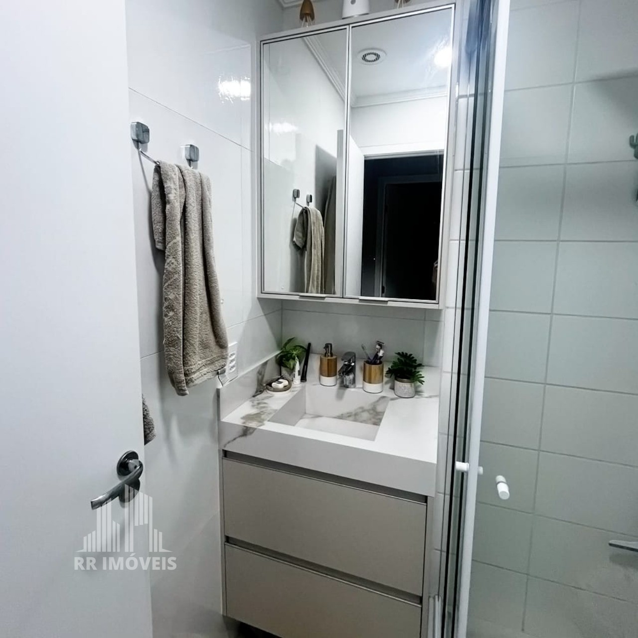 Apartamento à venda com 2 quartos, 52m² - Foto 13