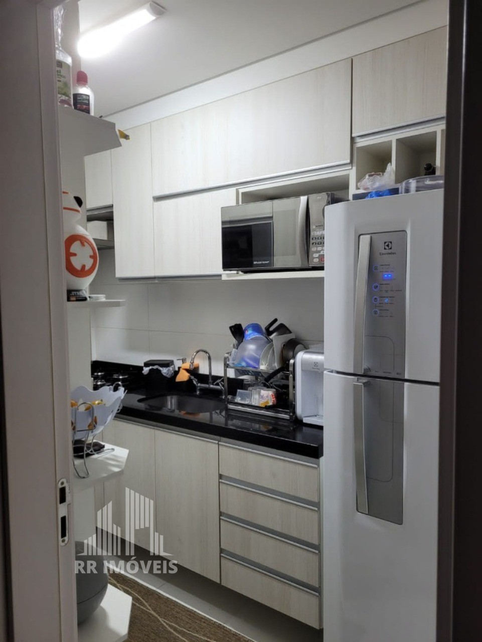 Apartamento à venda com 2 quartos, 68m² - Foto 7