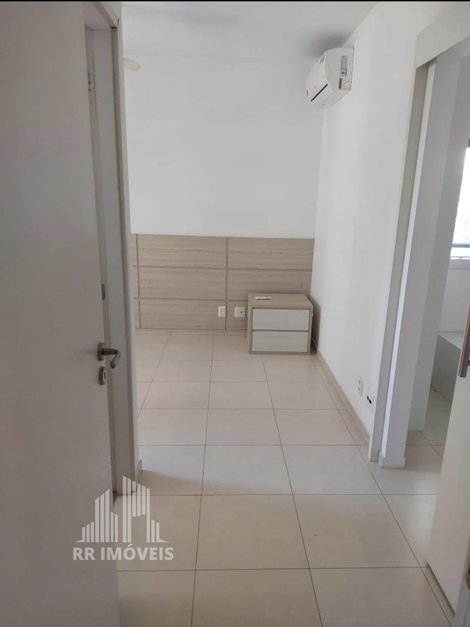 Apartamento à venda com 3 quartos, 85m² - Foto 15