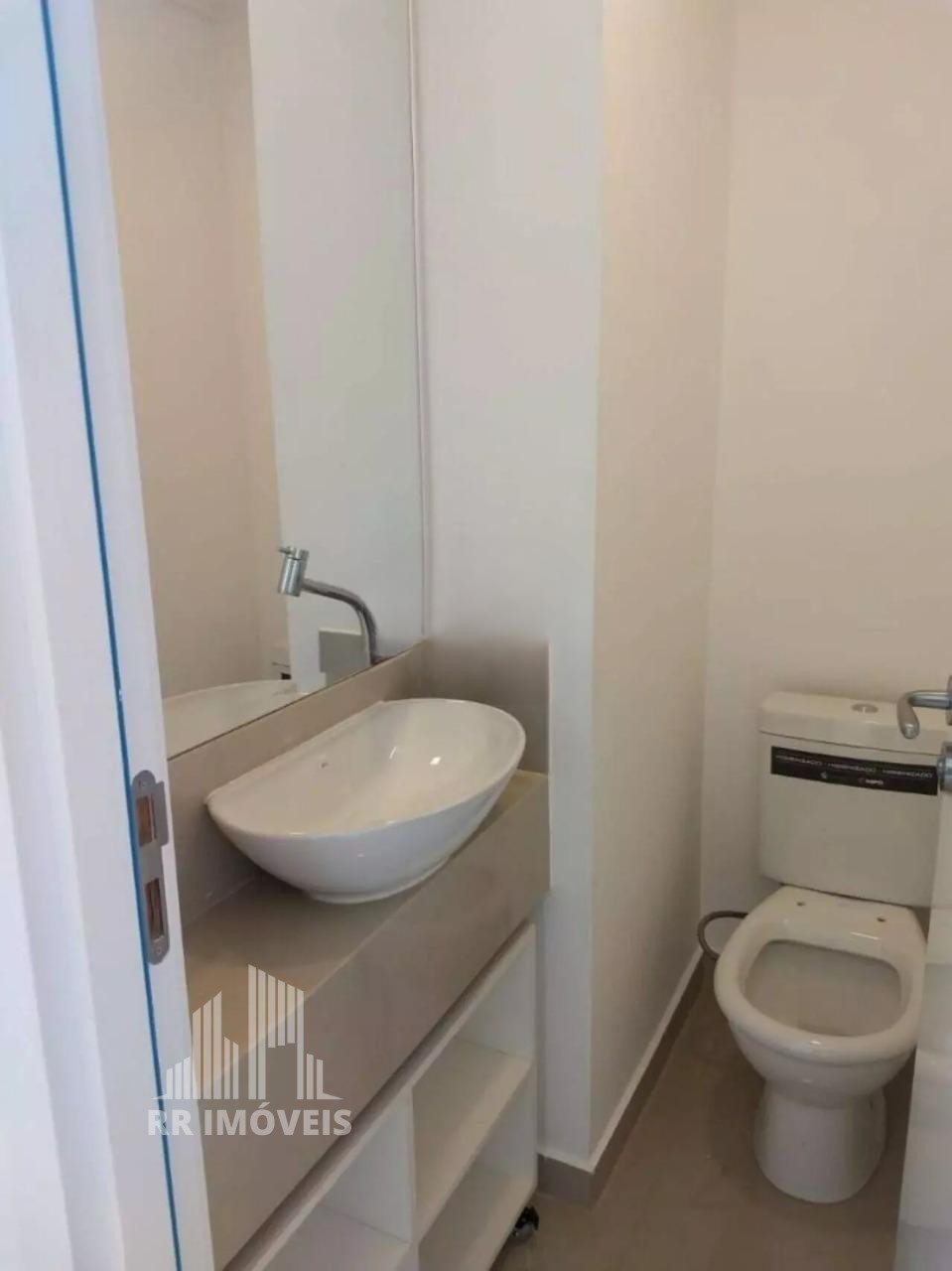 Apartamento à venda com 2 quartos, 80m² - Foto 11