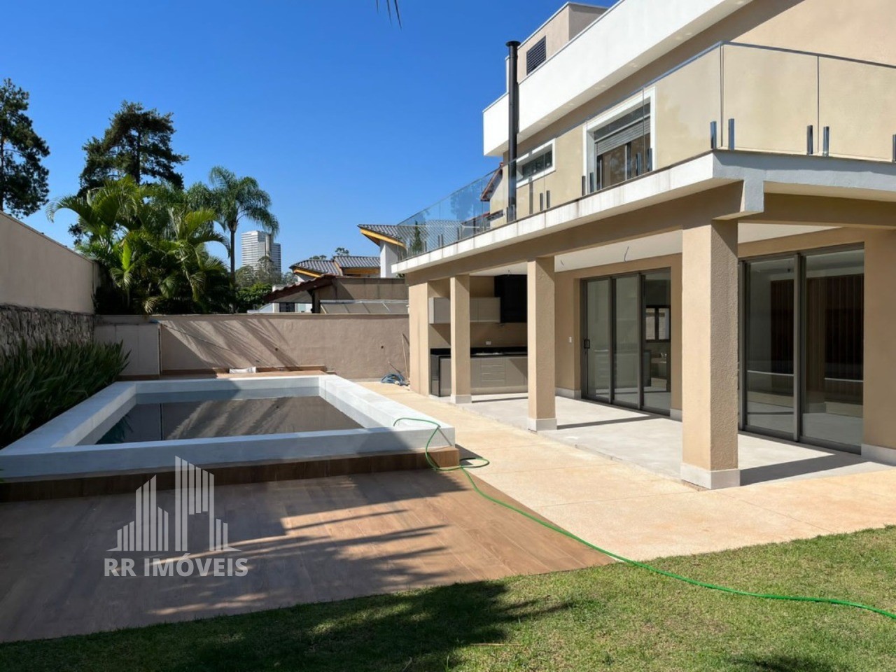 Casa à venda com 4 quartos, 400m² - Foto 11