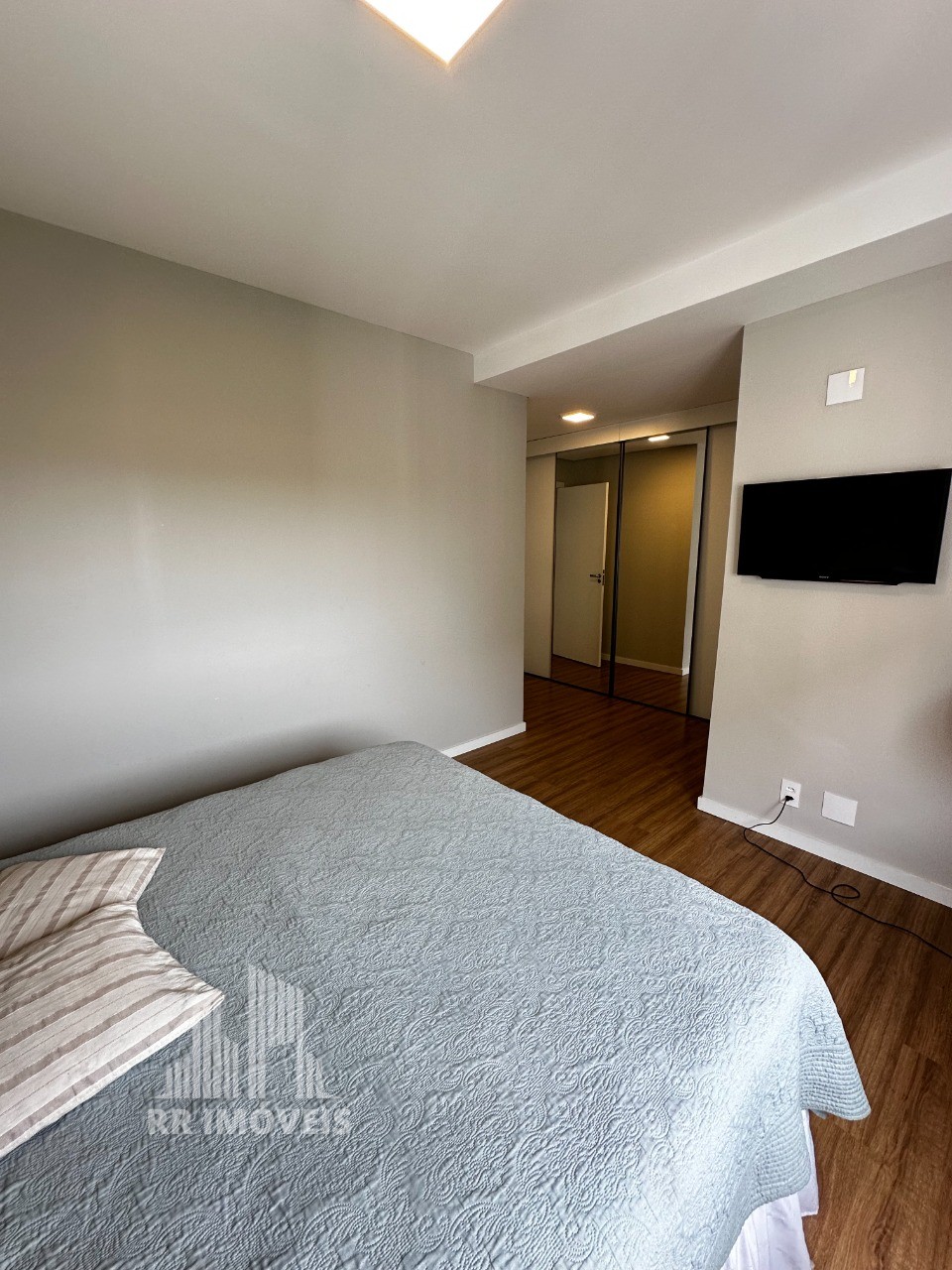 Apartamento à venda com 3 quartos, 144m² - Foto 10