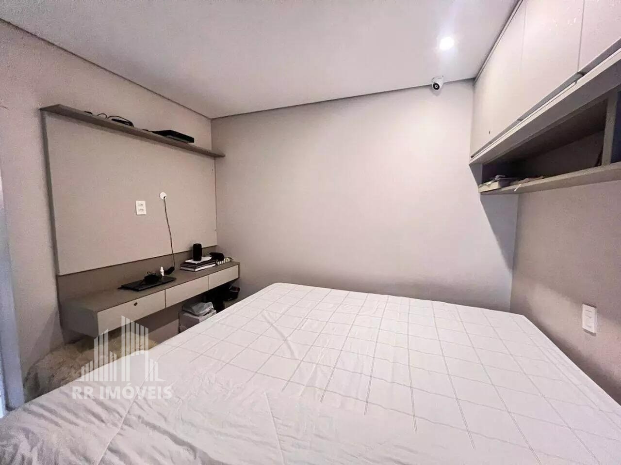 Apartamento à venda com 2 quartos, 80m² - Foto 7