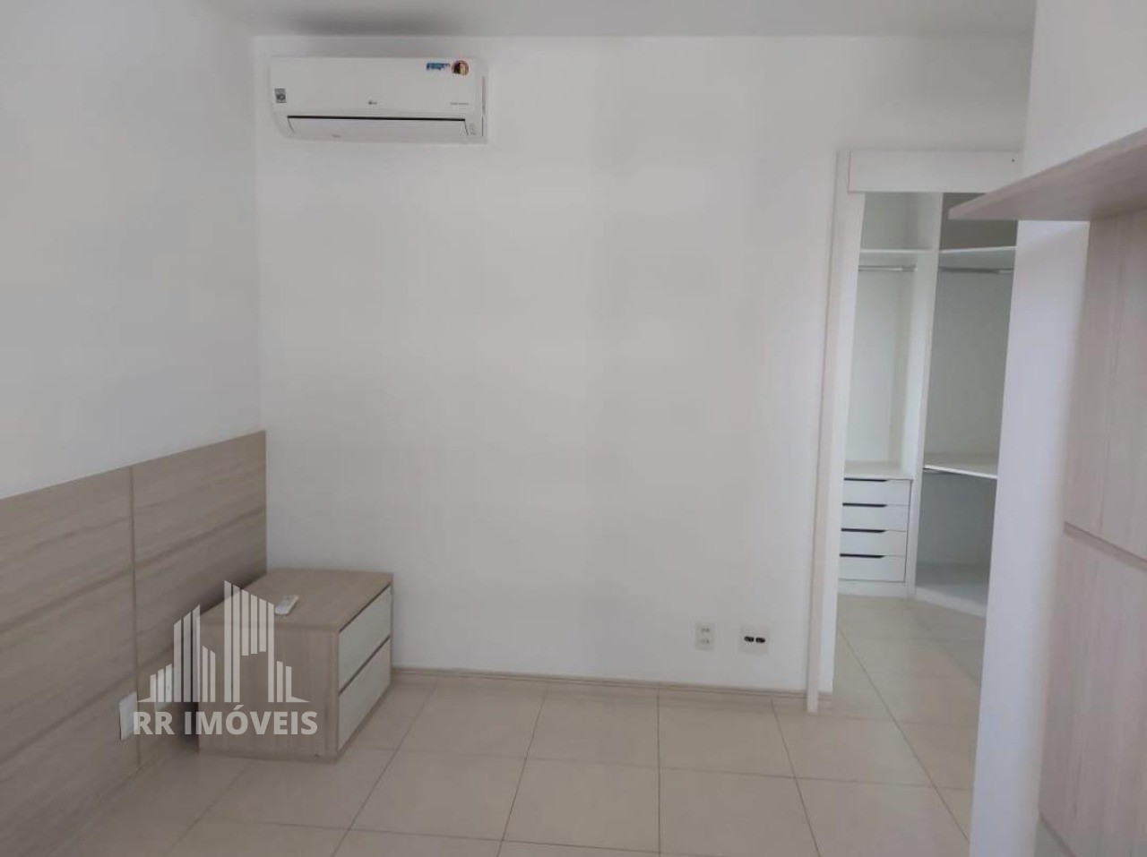 Apartamento à venda com 3 quartos, 85m² - Foto 14