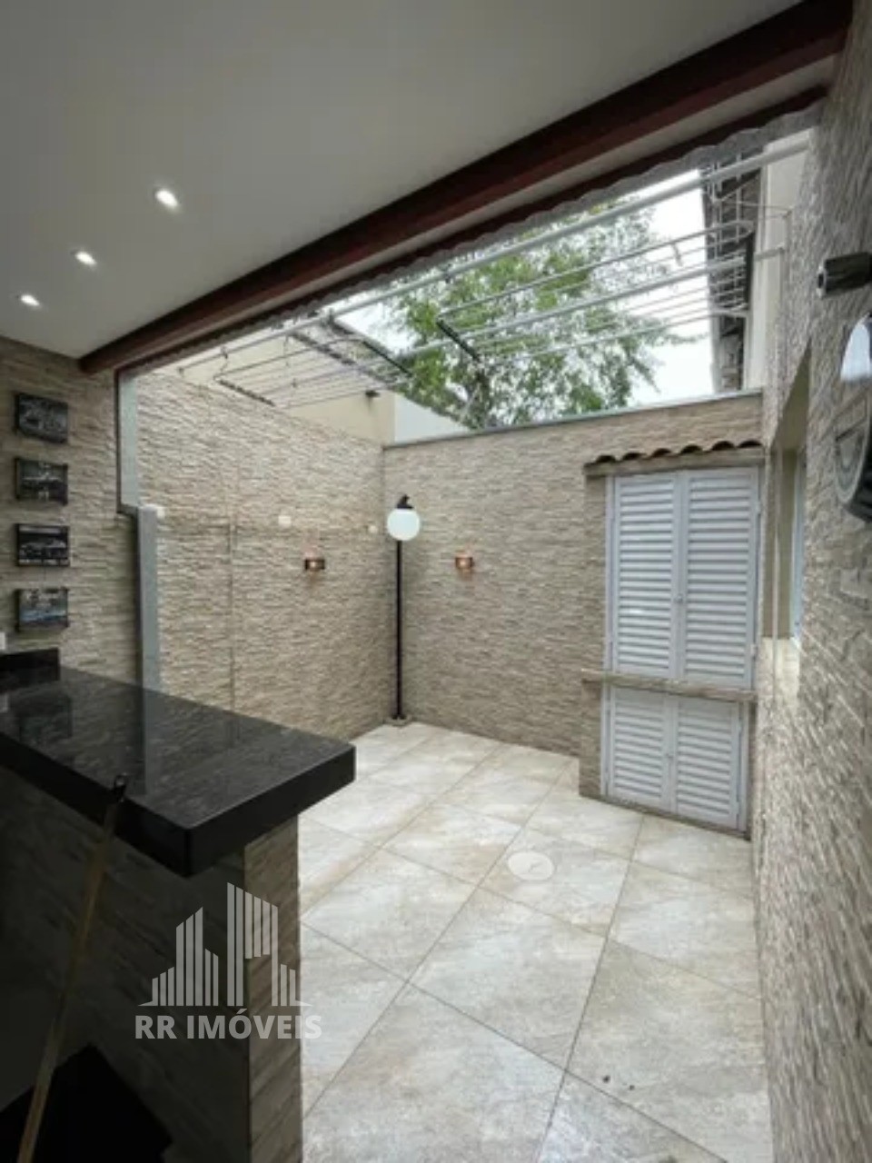 Casa à venda com 3 quartos, 98m² - Foto 15