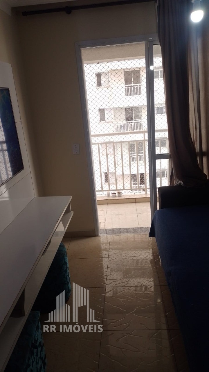 Apartamento à venda com 3 quartos, 68m² - Foto 2