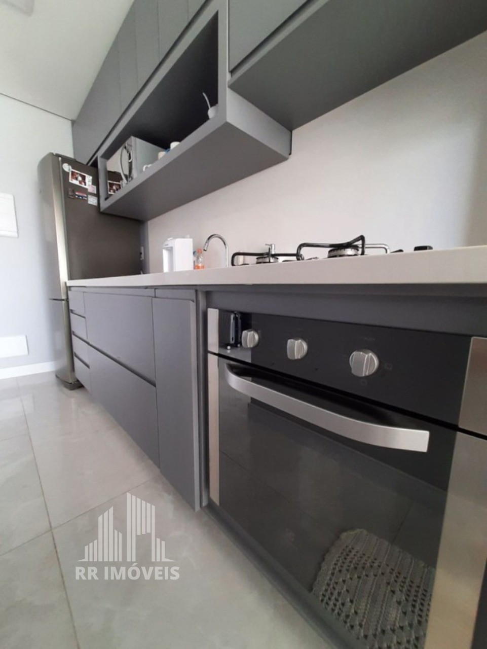 Apartamento à venda com 2 quartos, 70m² - Foto 8