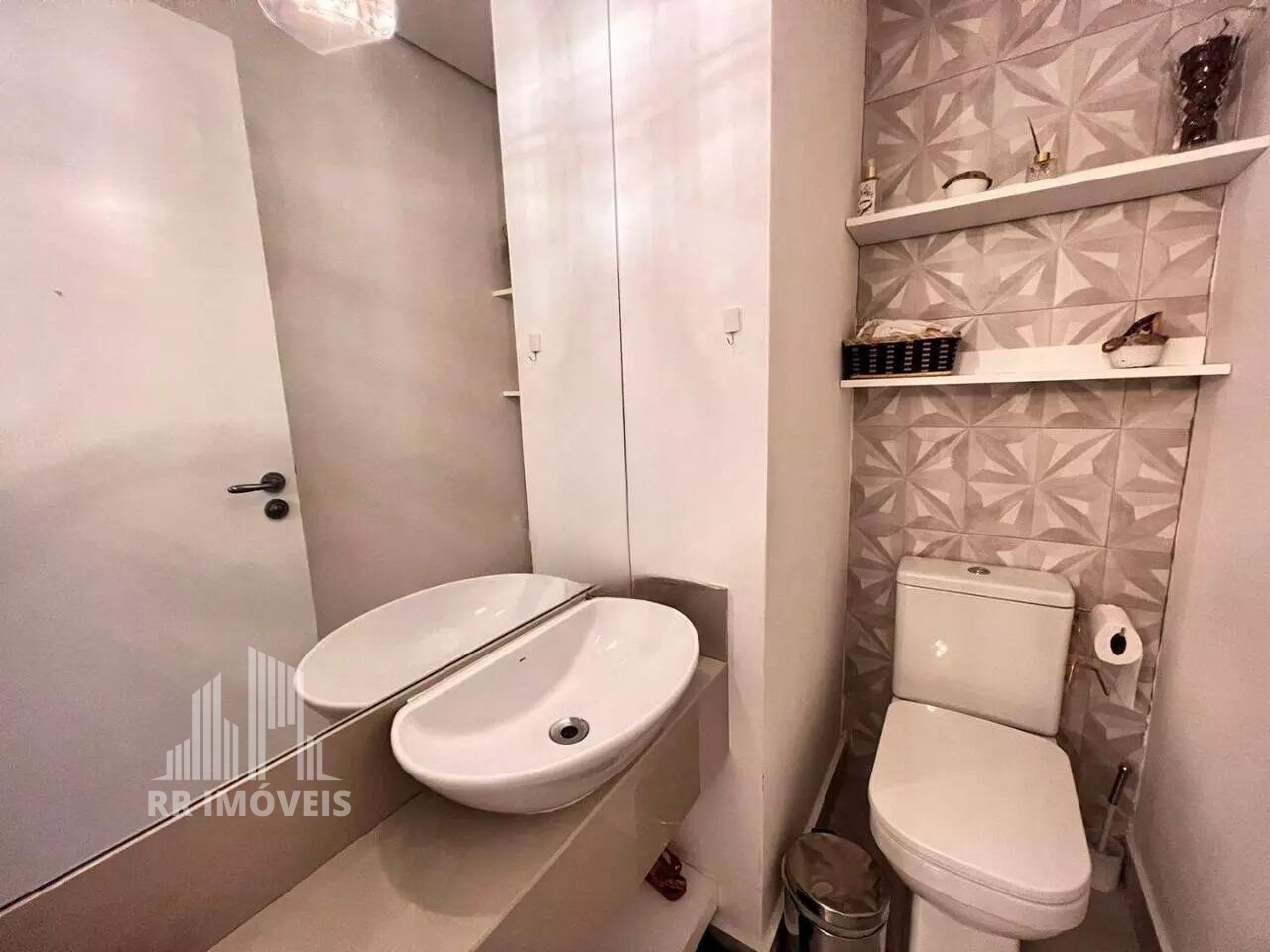 Apartamento à venda com 2 quartos, 80m² - Foto 11