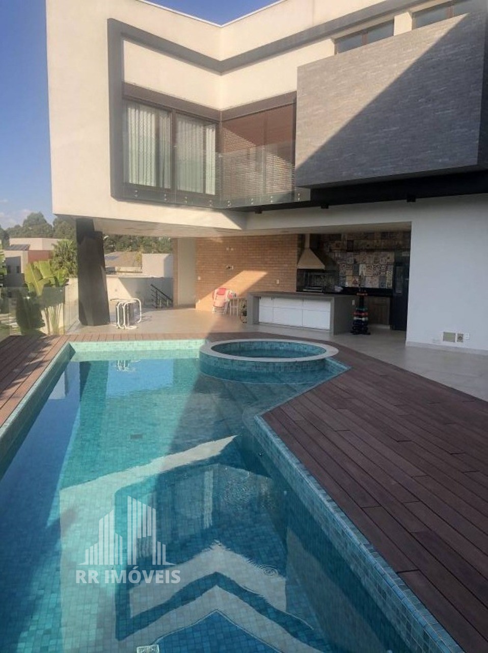 Casa à venda com 4 quartos, 675m² - Foto 18