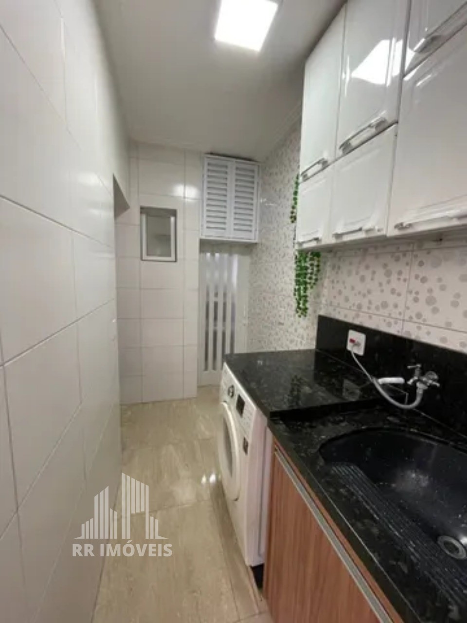 Casa à venda com 3 quartos, 98m² - Foto 5