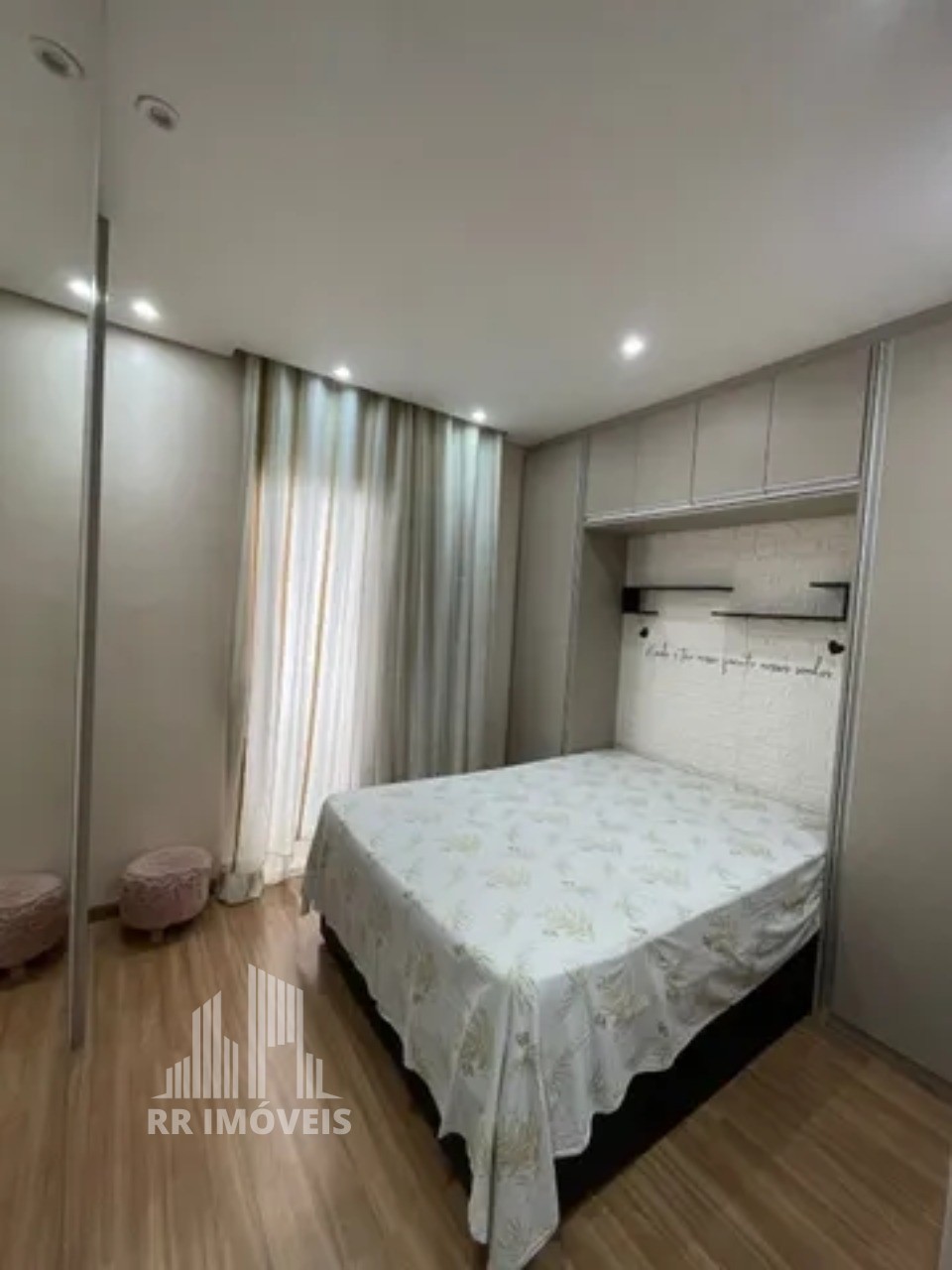 Casa à venda com 3 quartos, 98m² - Foto 7