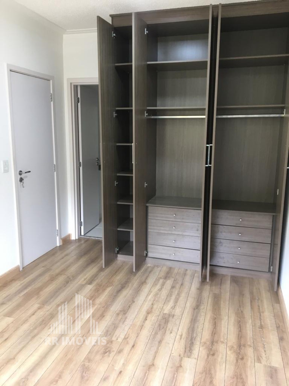 Apartamento para alugar com 1 quarto, 68m² - Foto 24