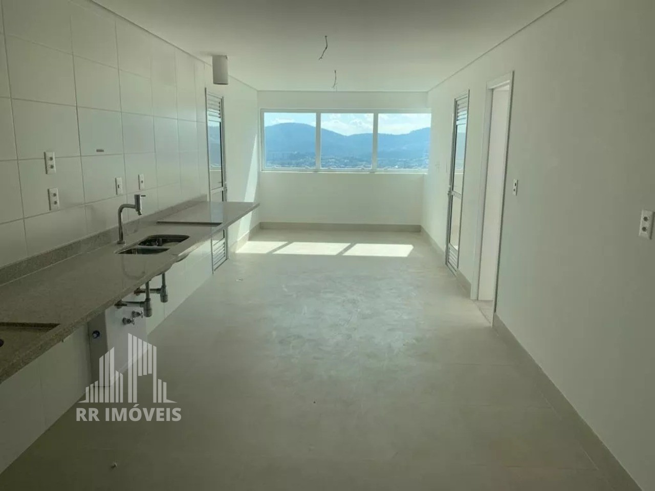 Apartamento à venda com 4 quartos, 338m² - Foto 8