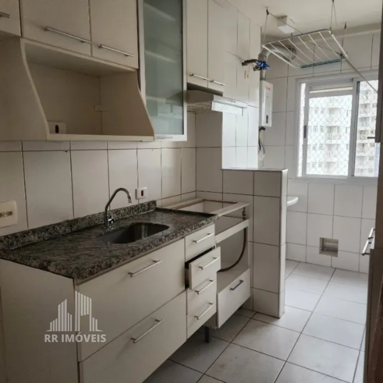 Apartamento à venda com 2 quartos, 57m² - Foto 2