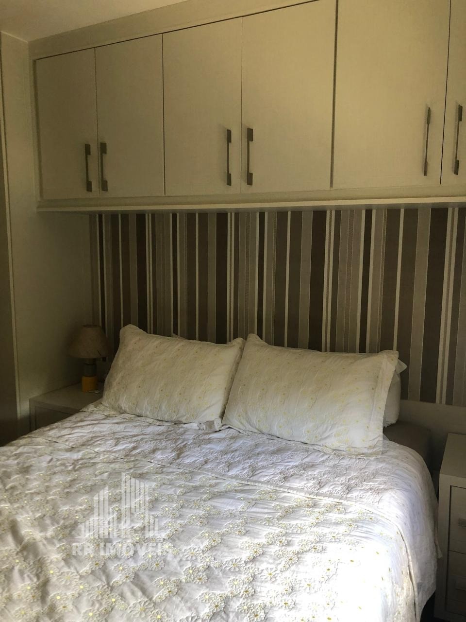 Apartamento à venda com 2 quartos, 68m² - Foto 19