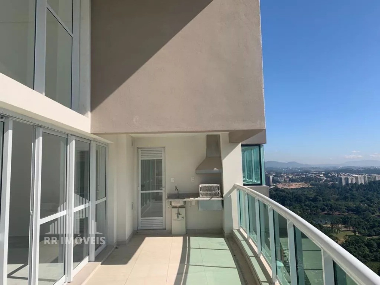 Apartamento à venda com 4 quartos, 338m² - Foto 3